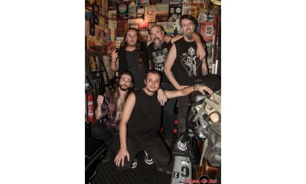 Effe reanuda su gira «Las Palabras Muertas» actuando en Zaragoza.