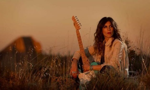 Susan Santos Presenta «Hot Rod Lady», primer single de su nuevo disco «Sonora»