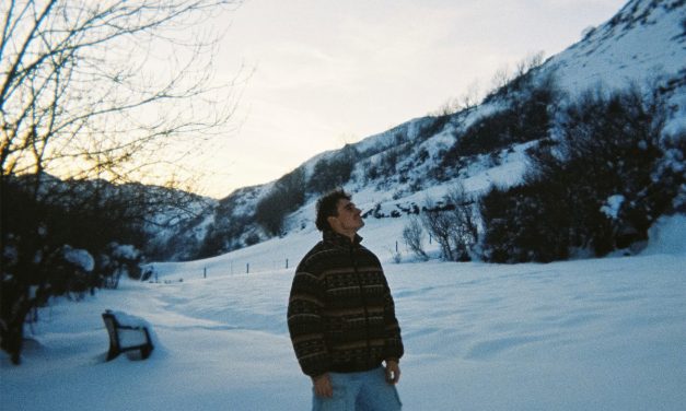 Borja presenta su nuevo single «Cora Frío».