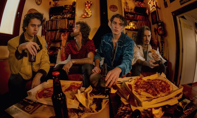 Ultraligera lanza “La Basura”, el single más sucio, adelanto de su nuevo disco